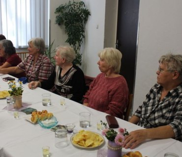 VIII.posezeni seniorek cvicenek v janovicich 16.10.2019