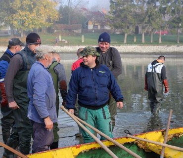Výlov rybníku Návěsník a Navrátilek Vinary 26-27.10.2019