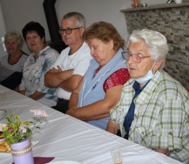 IX.Posezení seniorek cvičenek v Janovicích 17.9.2020
