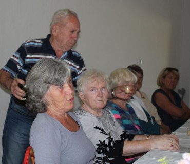 IX.Posezení seniorek cvičenek v Janovicích 17.9.2020