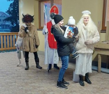 Mikulášská nadílka ve Vinarech 4.12.2021