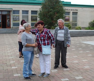 Výlet seniorů na zámek Doudleby nad Orlicí 16.9.2021