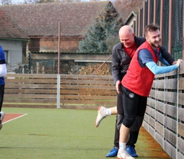 Silvestrovský fotbálek ve Vinarech 31.12.2022