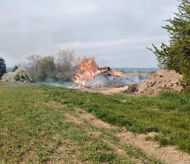 Pálení čarodějnic ve Smidarské Lhotě 30.4.2022