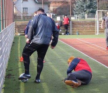 Silvestrovský fotbálek ve Vinarech – 31.12.2023