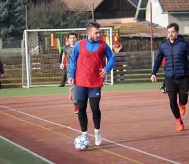 Silvestrovský fotbálek ve Vinarech – 31.12.2023