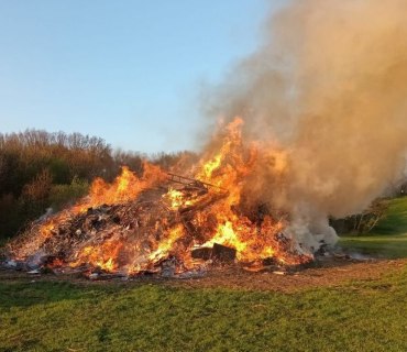 Pálení čarodějnic ve Vinarech – 30.4.2023
