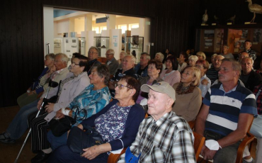Výlet seniorů na zámek Doudleby nad Orlicí 16.9.2021